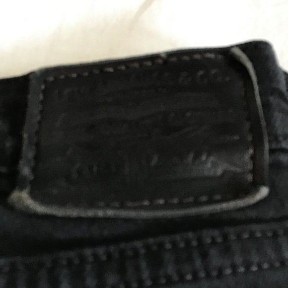 Levi's Black Icon Wedgie Raw Edge Hem Distressed Button Fly Jeans - Picture 6 of 15